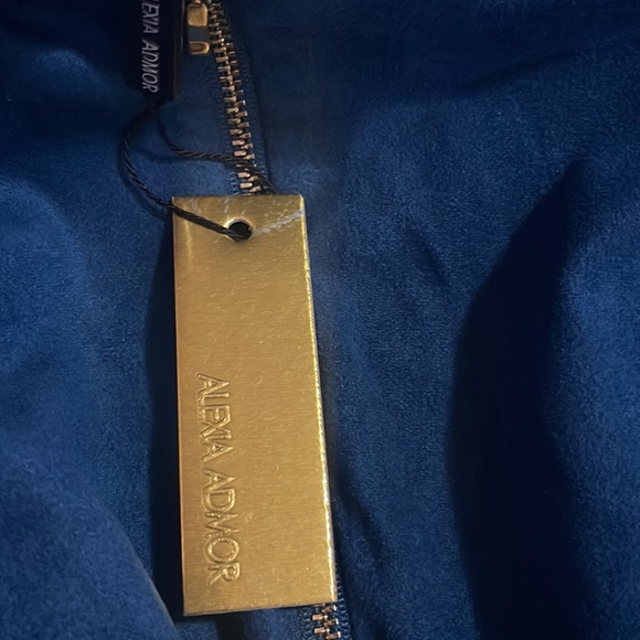 ALEXIA ADMOR - Picture 8 of 13